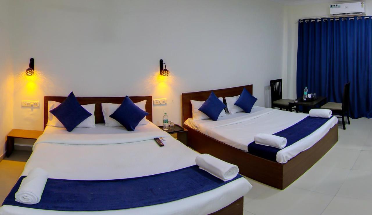 Hotel Rain Sky Inn Lonavala Esterno foto