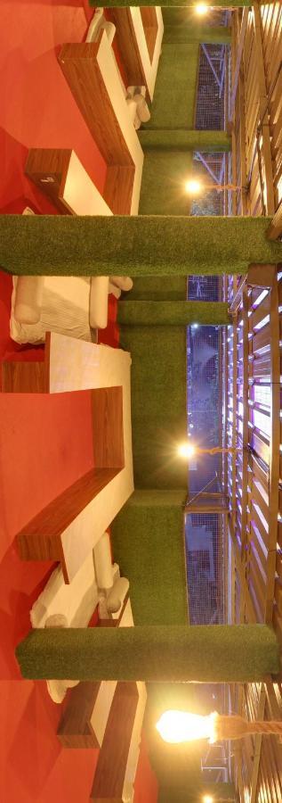 Hotel Rain Sky Inn Lonavala Esterno foto