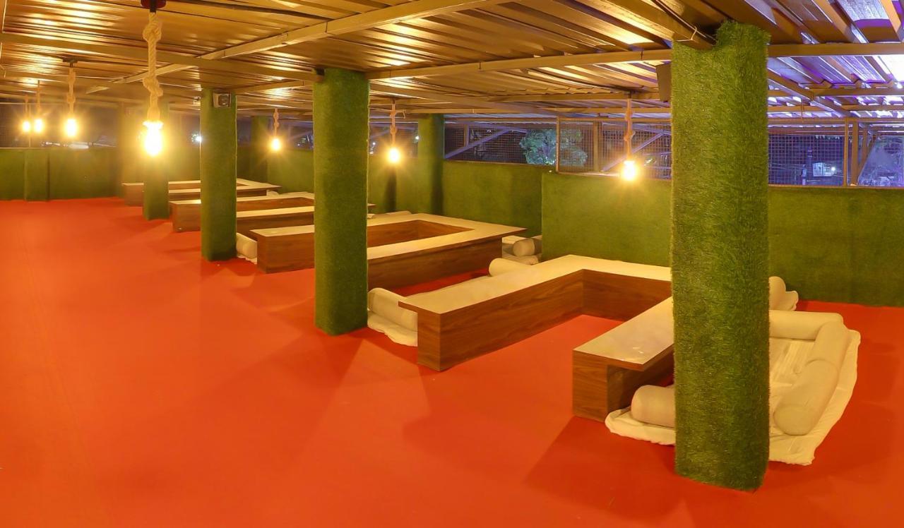 Hotel Rain Sky Inn Lonavala Esterno foto