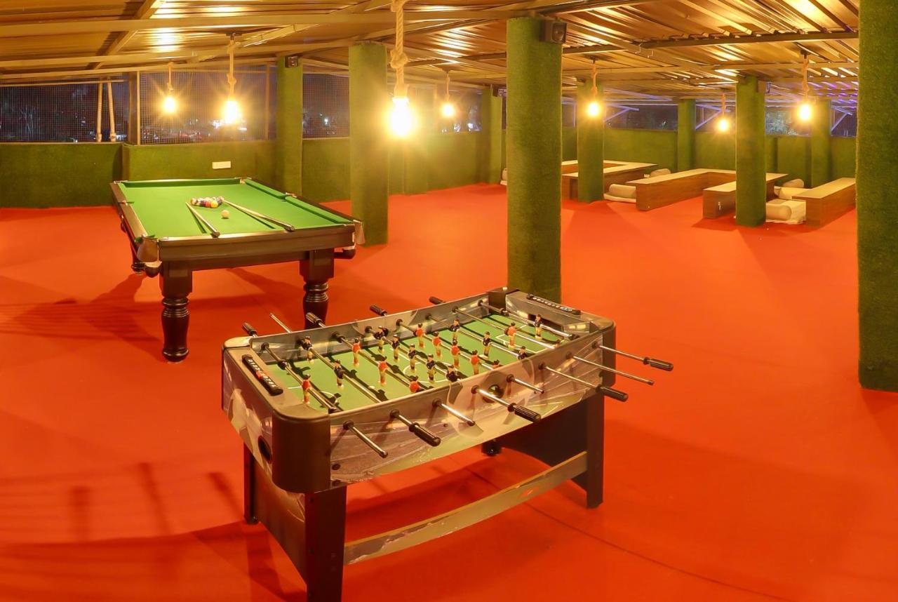 Hotel Rain Sky Inn Lonavala Esterno foto